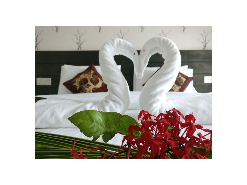 דיפושי Crown Beach Hotel-Private Bikini Beach מראה חיצוני תמונה
