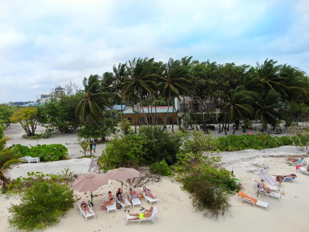 דיפושי Crown Beach Hotel-Private Bikini Beach מראה חיצוני תמונה